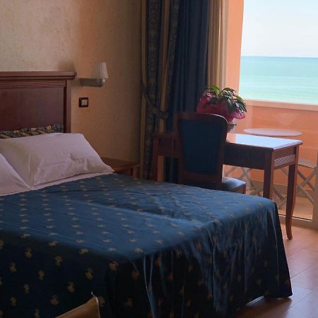 Hotel Alexander Resort Rimini Luaran gambar