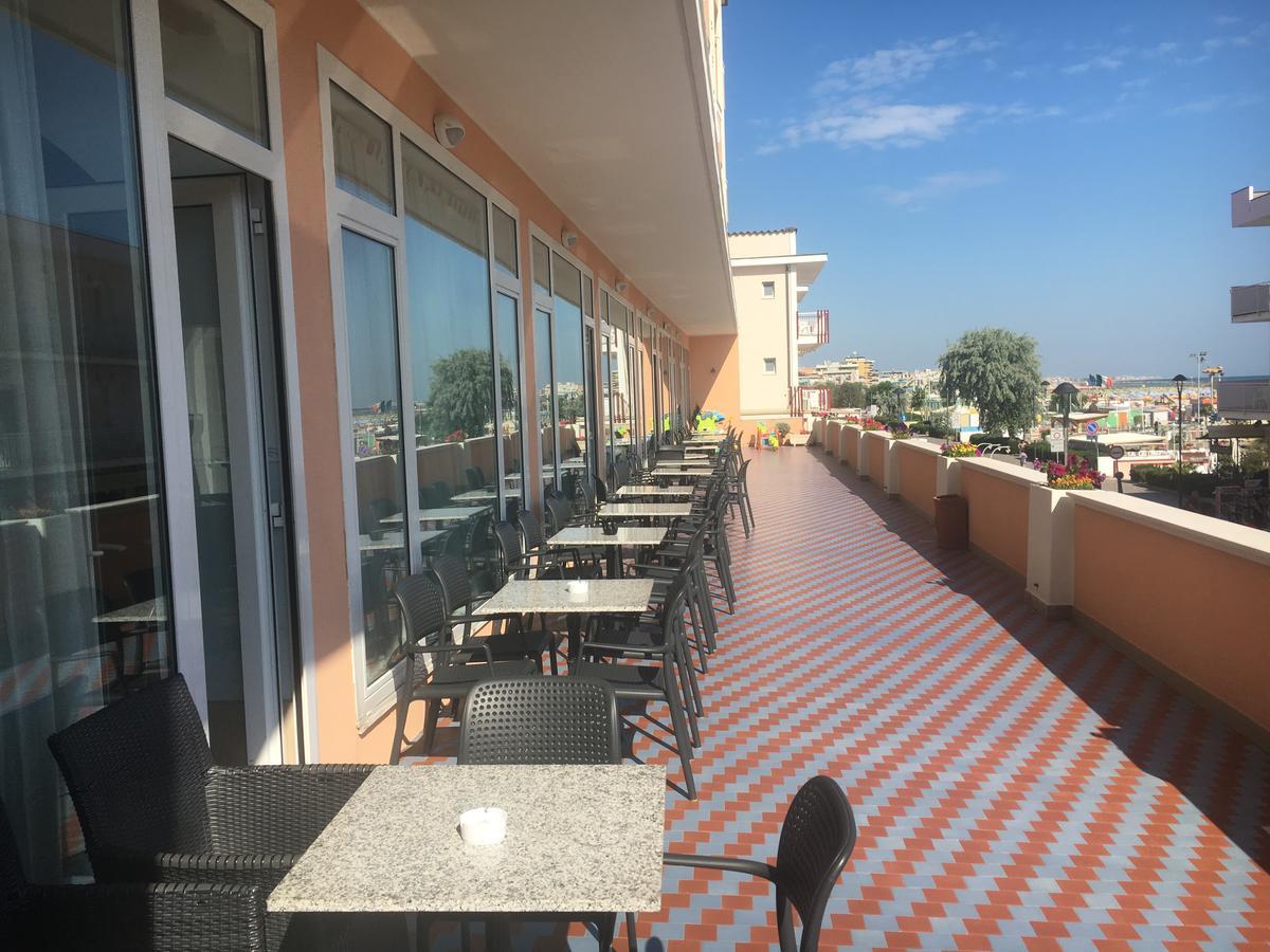 Hotel Alexander Resort Rimini Luaran gambar