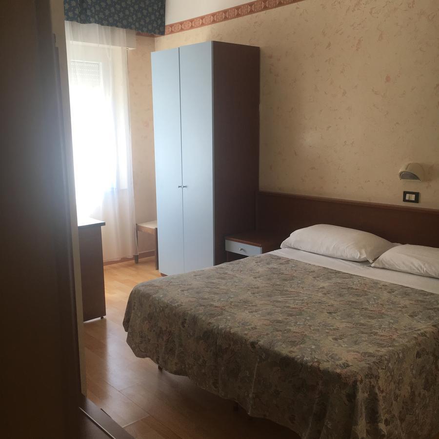 Hotel Alexander Resort Rimini Luaran gambar
